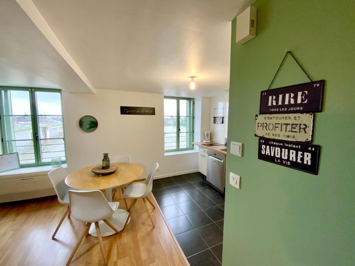 La Vue Loire Appartement Saint-Denis-de lʼHôtel 外观 照片