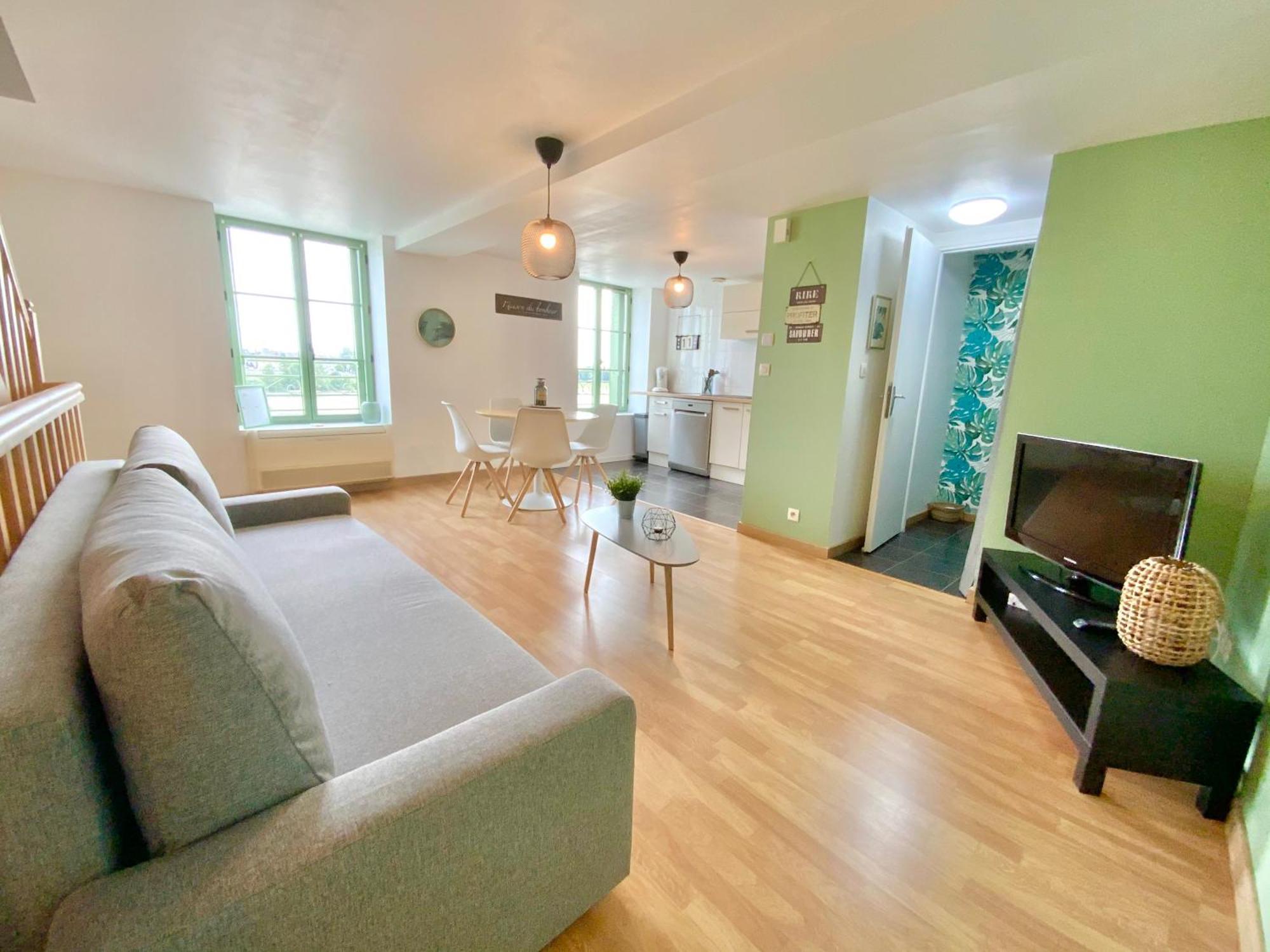 La Vue Loire Appartement Saint-Denis-de lʼHôtel 外观 照片
